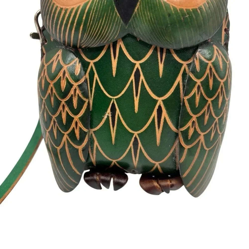 Hand Made Embossed Genuine Leather‎ Owl Coin Purse/Wristlet/Wallet/Pouch